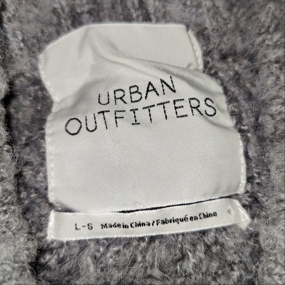 Urban Outfitters Gemini Turtleneck Tunic Sweater in Grey - Picture 8 of 10